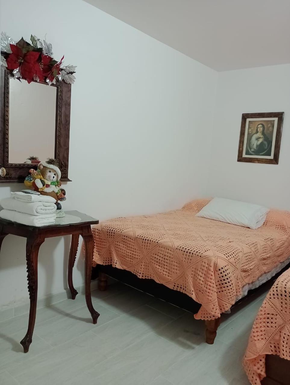 Hostal Famihotel Fundadores Jardin Exterior foto