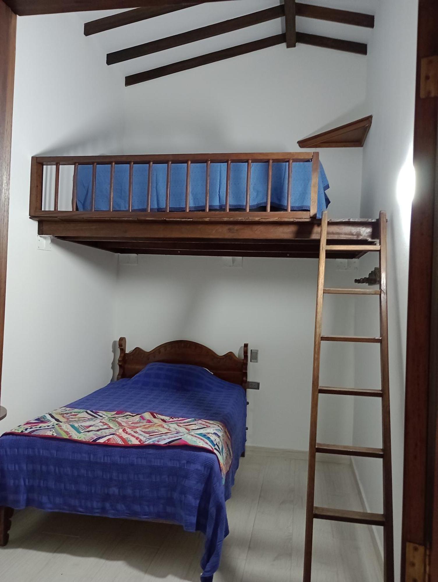 Hostal Famihotel Fundadores Jardin Exterior foto