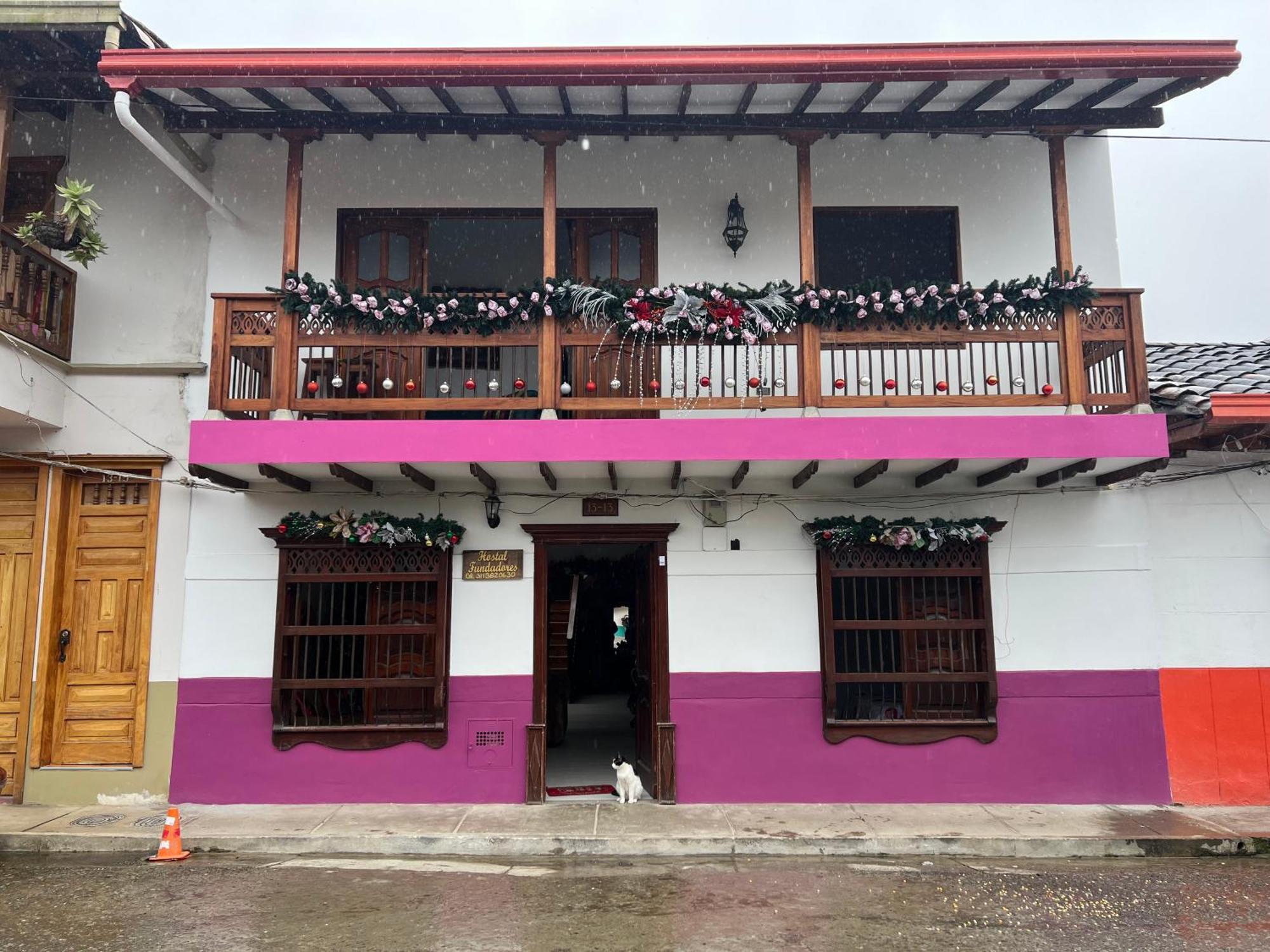 Hostal Famihotel Fundadores Jardin Exterior foto